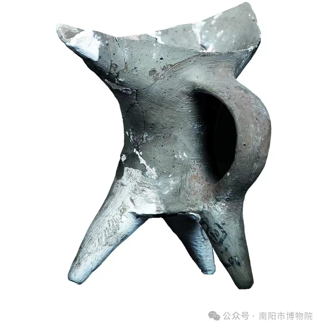 文明在宛 | 南陽歷史基本陳列：陶爵（8）