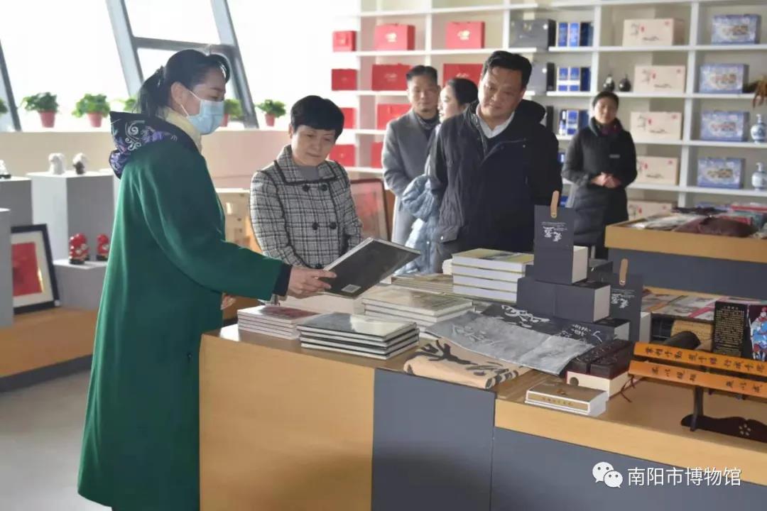 市博文創(chuàng)展廳考察.jpg