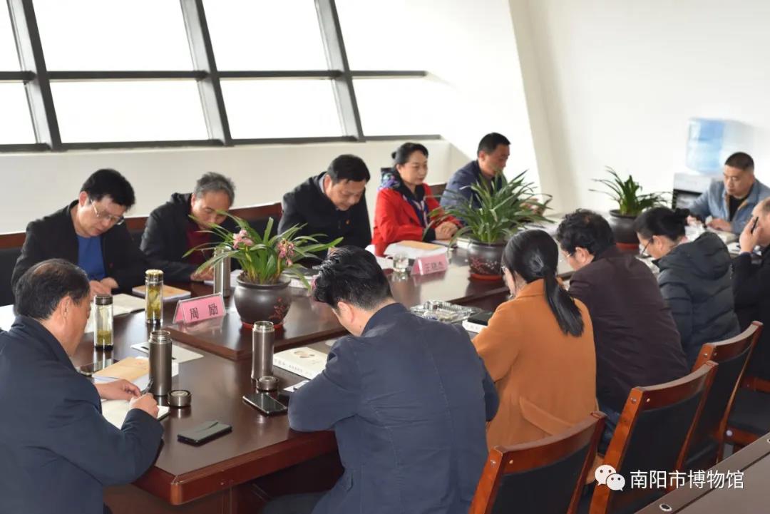 市博全體黨員上黨史主題課2.jpg