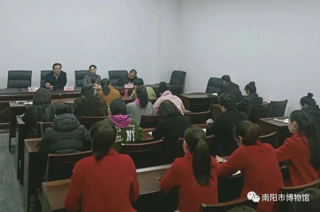 市博舉行黨史學(xué)習(xí)專題課2.jpg